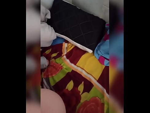 ❤️ Minu toakaaslane jääb üksi koju, sest tema abikaasa läheb puhkusele ja ma kasutan võimalust teda nussida ja täita tema perse piimaga ❤❌ Pornovideo at us ﹏